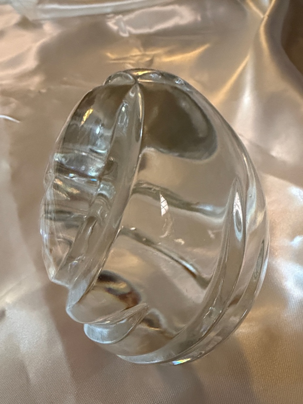 LENOX CRYSTAL EGG PAPERWEIGHT